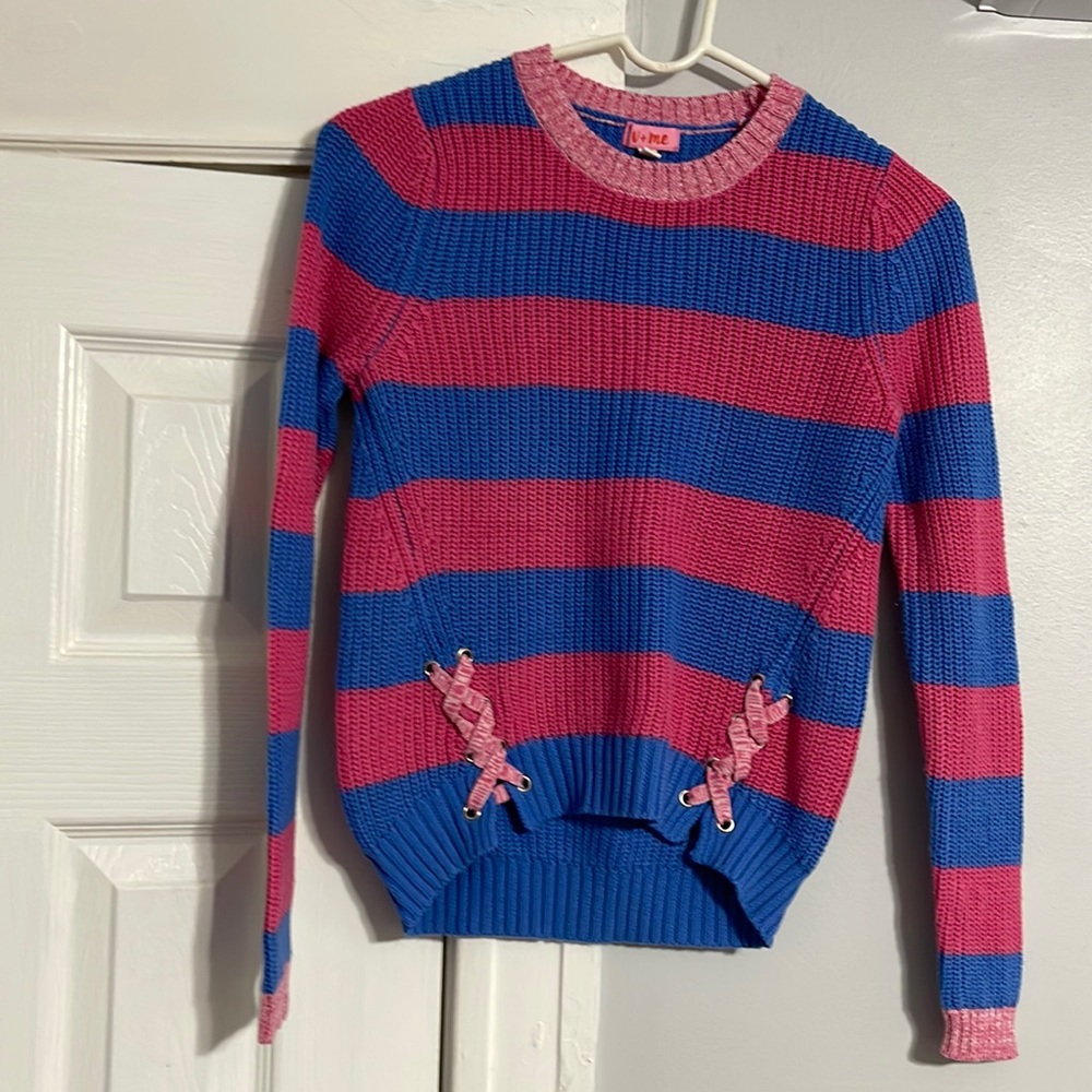 Children’s lace up sweater